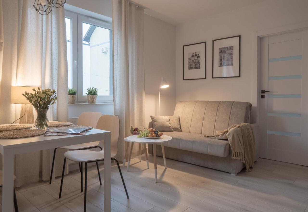Apartament Clever 1 Kamienica Grochow Warsaw Exterior photo
